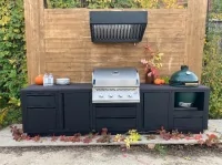 Кухня барбекю из нерж. стали с газовым грилем NAPOLEON BIG-32 и грилем MONOLITH Classic TWO, цвет черный
