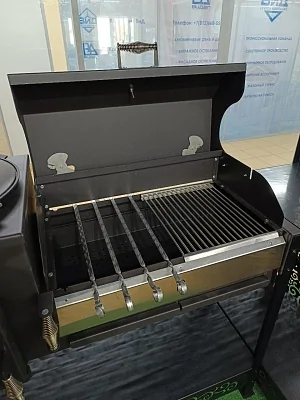 Мангал ДИОН 700 на колесах с черной крышкой, с решетками