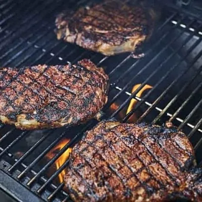 Пеллетный гриль WEBER SmokeFire EX4 GBS