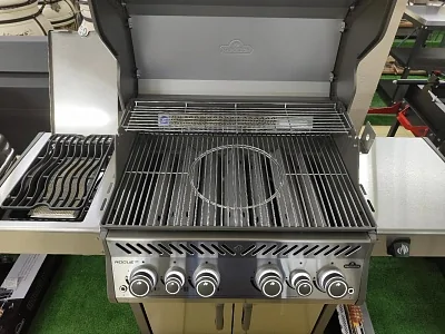 Решетка GBS из нерж. стали для газ. грилей NAPOLEON Rogue-525