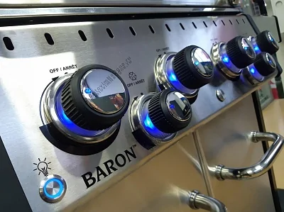 Гриль газовый BROIL KING Baron S 490 IR с вертелом и ИК конфоркой