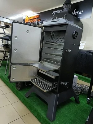 Угольная коптильня BROIL KING Vertical Smoker