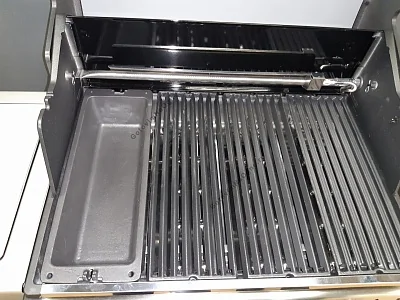 Гриль газовый BROIL KING Baron S 490 IR с вертелом и ИК конфоркой