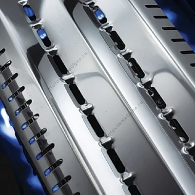 Встраиваемый газовый гриль BROIL KING Imperial S 590 c вертелом и конфоркой