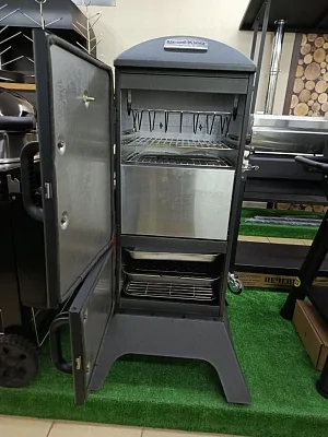 Угольная коптильня BROIL KING Vertical Smoker