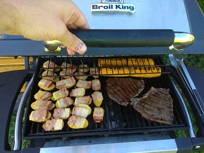Портативный газовый гриль BROIL KING Porta-Chef 320
