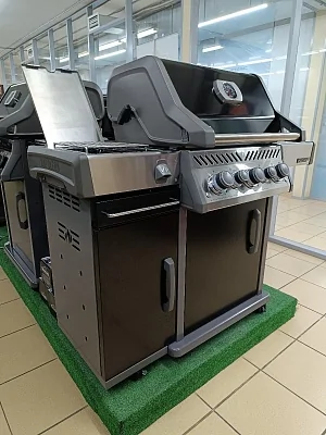 Газовый гриль NAPOLEON Rogue-425 PRO-S с вертелом и ИК конфоркой