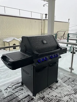 Газовый гриль NAPOLEON Phantom Prestige 500 с ИК конфоркой