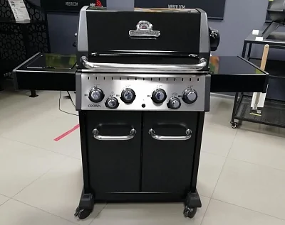 Газовый гриль BROIL KING Crown 490 с вертелом и конфоркой