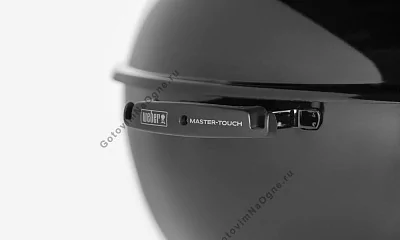 Угольный гриль WEBER  Master-Touch GBS Premium E-5770 57см., черный