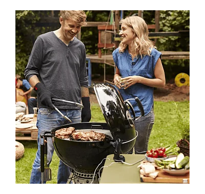 Угольный гриль WEBER Master-Touch GBS E-5755 57см.
