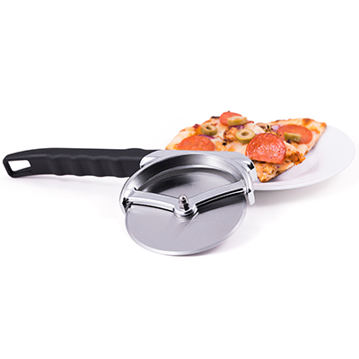 Нож для пиццы с колесиком BK