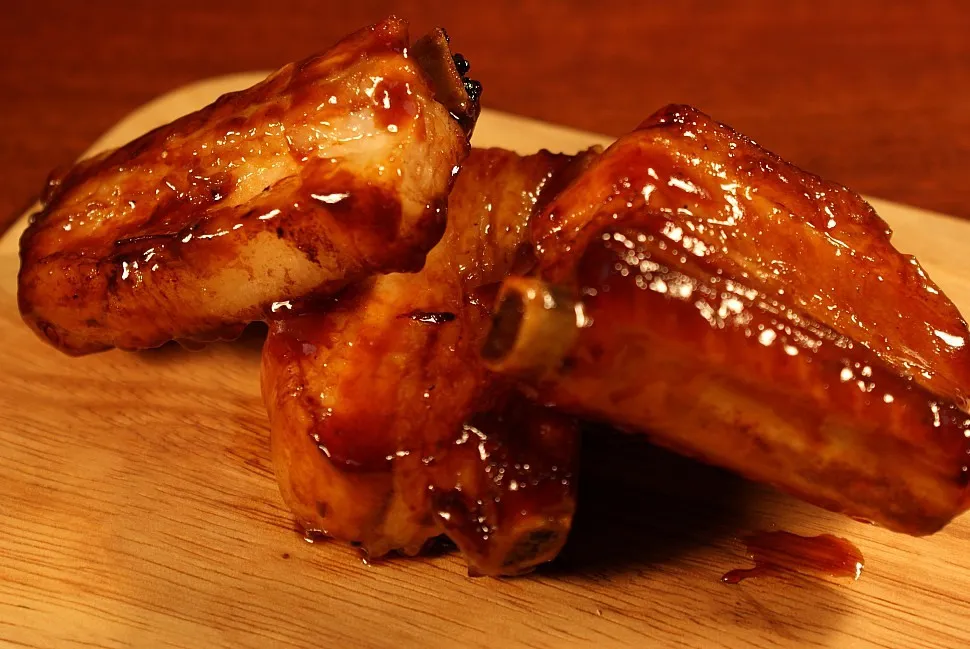 Свиные ребрышки в медовом маринаде