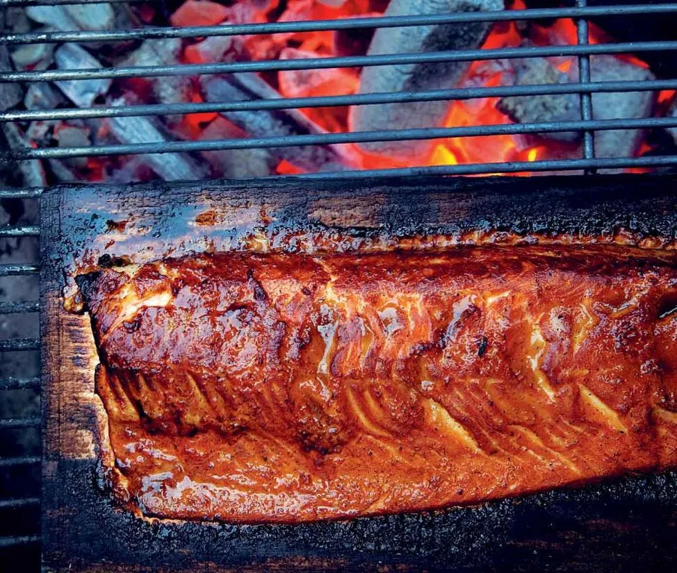 Запечённая семга с лимонной цедрой "по-Канадски" на гриле