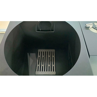 КОМПЛЕКТ: Встраиваемый печь-мангал ОКТАНТ 12 с черной крышкой и нерж. решетками, мангальная чаша 3мм