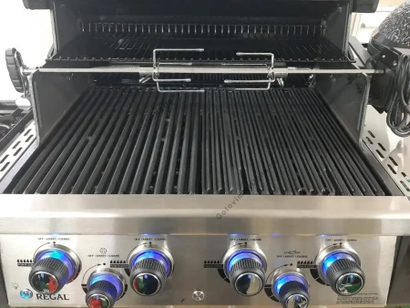Газовый гриль BROIL KING Regal S 490 IR с вертелом и ИК конфоркой