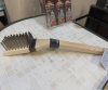 Щетка для гриля деревянная с брызговиком, BROIL KING