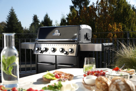 Газовый гриль BROIL KING Baron 590 c вертелом и конфоркой