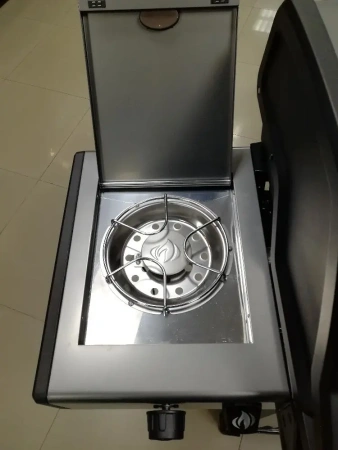 Газовый гриль NAPOLEON Freestyle 425 SB с конфоркой