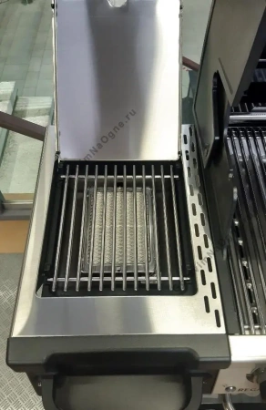 Газовый гриль BROIL KING Regal S 590 IR с вертелом и ИК конфоркой