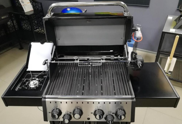 Газовый гриль BROIL KING Crown 490, 4 горелки, боковая конфорка, задняя горелка