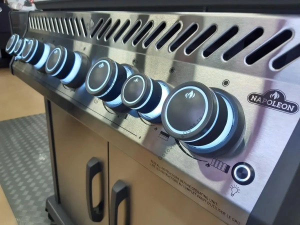 Газовый гриль NAPOLEON Rogue-625 SE с ИК конфоркой (нерж. сталь)