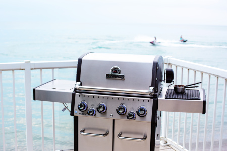 Гриль газовый BROIL KING Baron S 490 IR с вертелом и ИК конфоркой