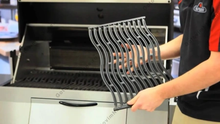 Угольный гриль NAPOLEON PRO-605