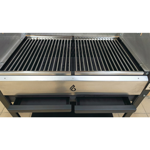 Мангал ДИОН 700 на колесах с черной крышкой-гриль и решетками из нерж. стали