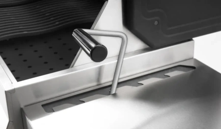 Угольный гриль NAPOLEON PRO-605