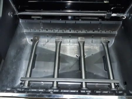 Гриль газовый BROIL KING Baron S 490 IR с вертелом и ИК конфоркой
