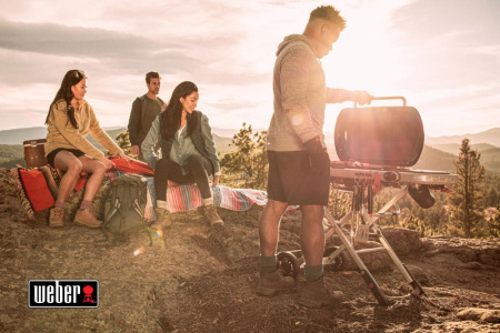 Газовый гриль WEBER Traveler, 1 горелка, 3,8кВт, складные ножки, черный