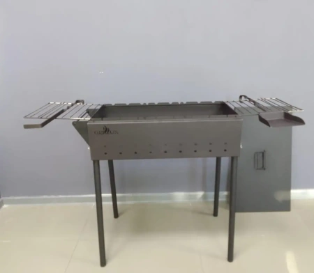 Мангал стационарный "Praktika BLACK" с откидными решетками и крышкой.