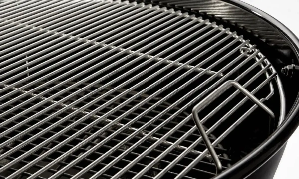 Угольный гриль WEBER  Classic Kettle 57см., черный