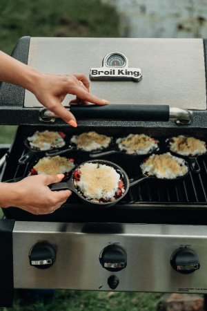 Портативный газовый гриль BROIL KING Porta-Chef 320