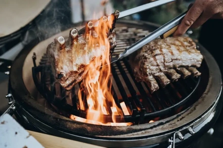 Решетка чугунная для керамических грилей MONOLITH Icon и Junior PRO 2.0