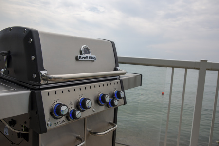 Гриль газовый BROIL KING Baron S 490 IR с вертелом и ИК конфоркой