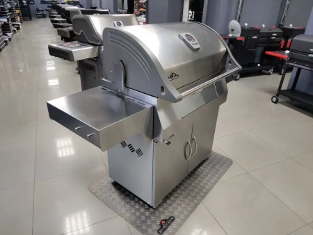 Угольный гриль NAPOLEON PRO-605