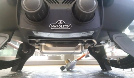 Портативный газовый гриль NAPOLEON TravelQ-285-1