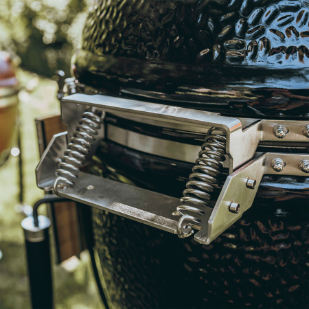 Керамический гриль MONOLITH Classic TWO.55 Black Solo 