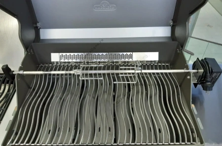 Газовый гриль NAPOLEON Rogue-525 SE c ИК конфоркой (нерж. сталь)