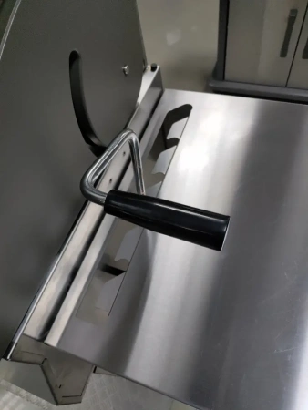 Угольный гриль NAPOLEON PRO-605