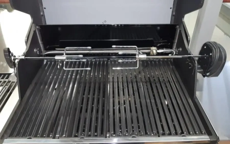 Гриль газовый BROIL KING Baron S 490 IR с вертелом и ИК конфоркой