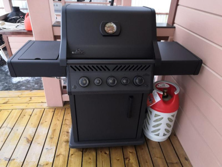 Газовый гриль NAPOLEON Rogue PRO-S 425 Phantom с ИК конфоркой