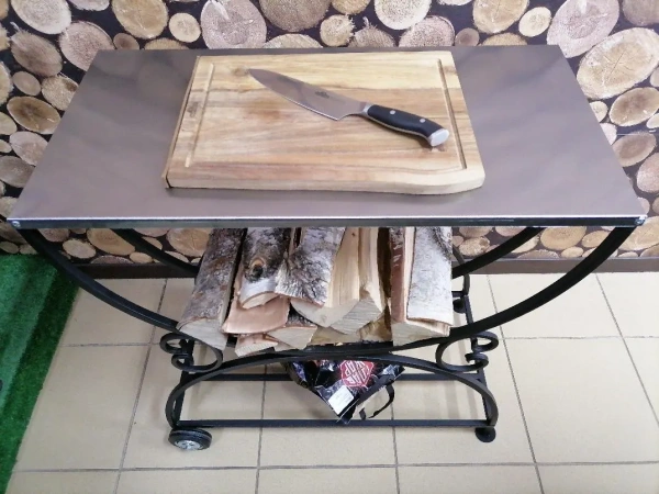 Стол-дровница для тандыра и мангала, 39х79х83см