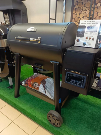 Пеллетный гриль BROIL KING Crown Pellet 500