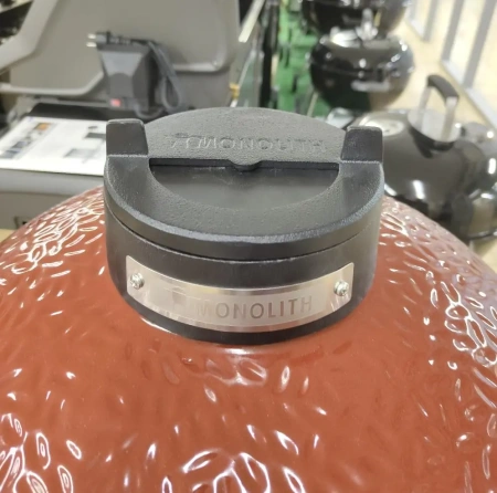 Керамический гриль MONOLITH Classic PRO 2.0 Red