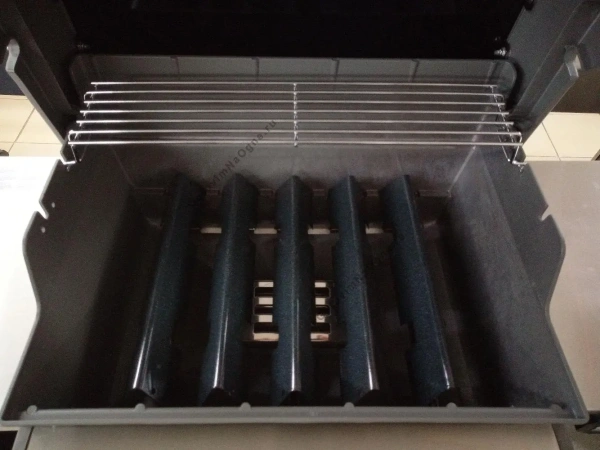 Газовый гриль WEBER Spirit II E-310 GBS, черный