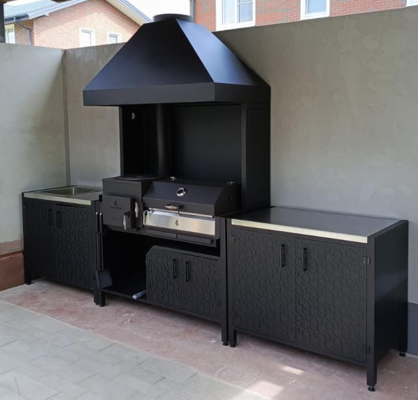 Кухня барбекю ПРОТЕЙ К-3 с печь-мангалом ОКТАНТ-12, две тумбы 1м со столешницей из нерж. стали